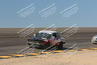 media/Oct-15-2023-Lucky Dog Racing Chuckwalla (Sun) [[f659570f60]]/2nd Stint Bowl/